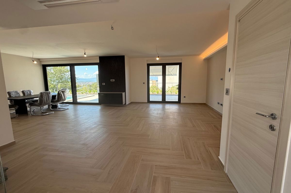 Casa, per la vendita, Malinska, Croazia, 193 m2, 1.395.000,00 EUR