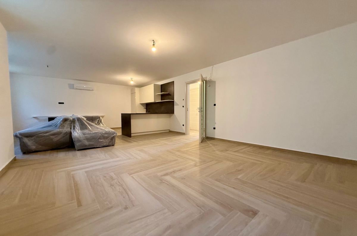 Casa, per la vendita, Malinska, Croazia, 193 m2, 1.395.000,00 EUR