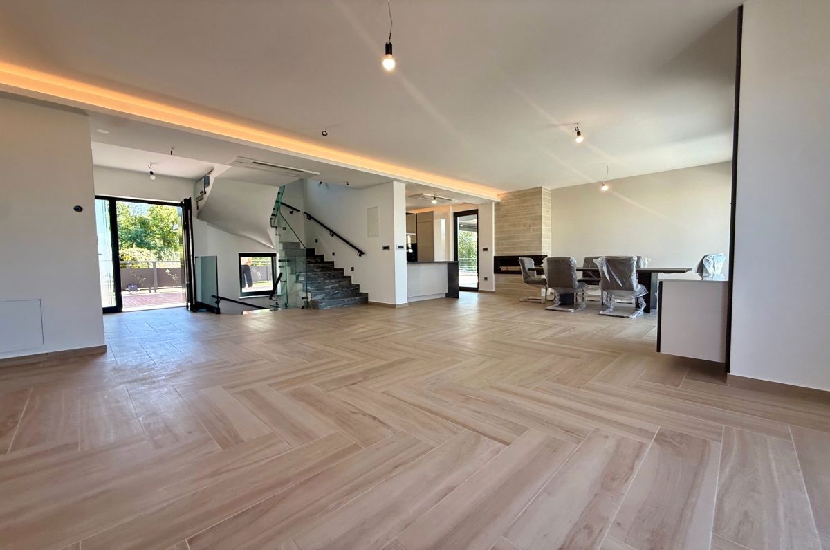 Casa, per la vendita, Malinska, Croazia, 193 m2, 1.395.000,00 EUR