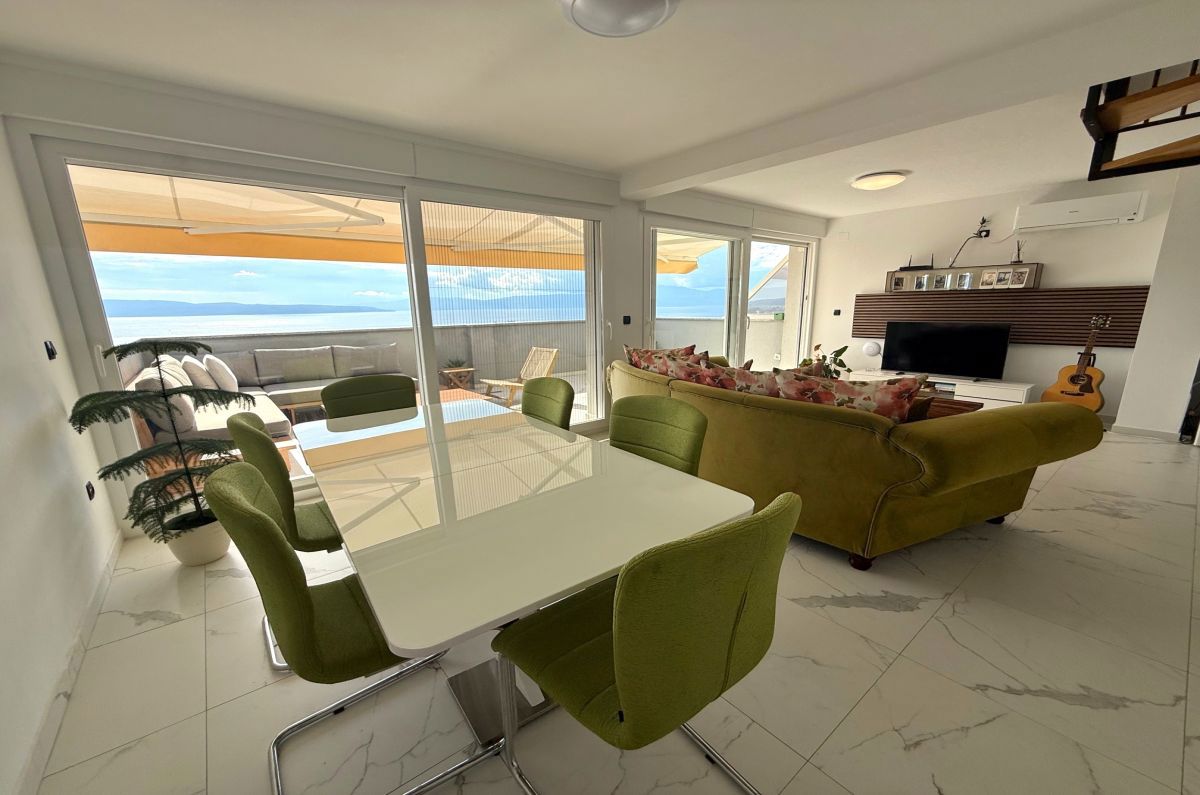 Appartamento, per la vendita, Omišalj, Croazia, 99 m2, 400.000,00 EUR