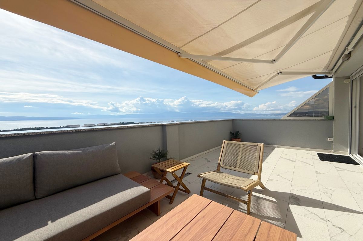 Appartamento, per la vendita, Omišalj, Croazia, 99 m2, 400.000,00 EUR