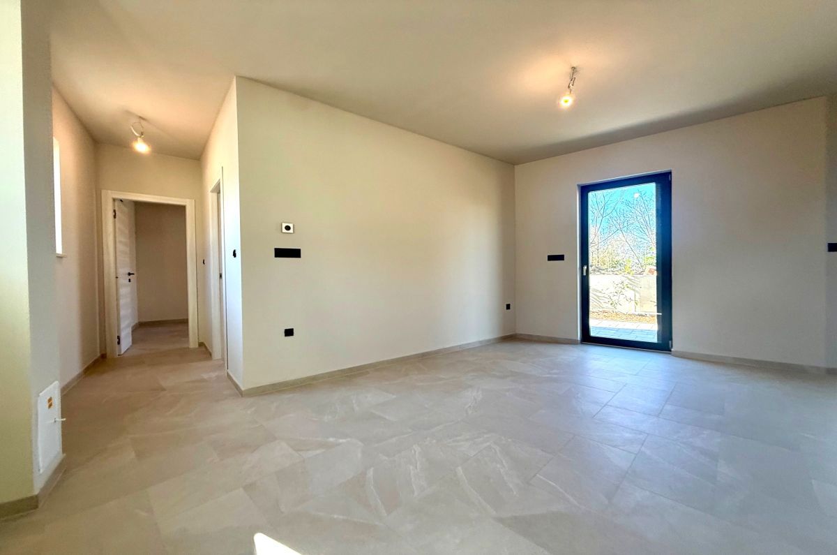 Appartamento, per la vendita, Omišalj, Croazia, 120 m2, 245.000,00 EUR