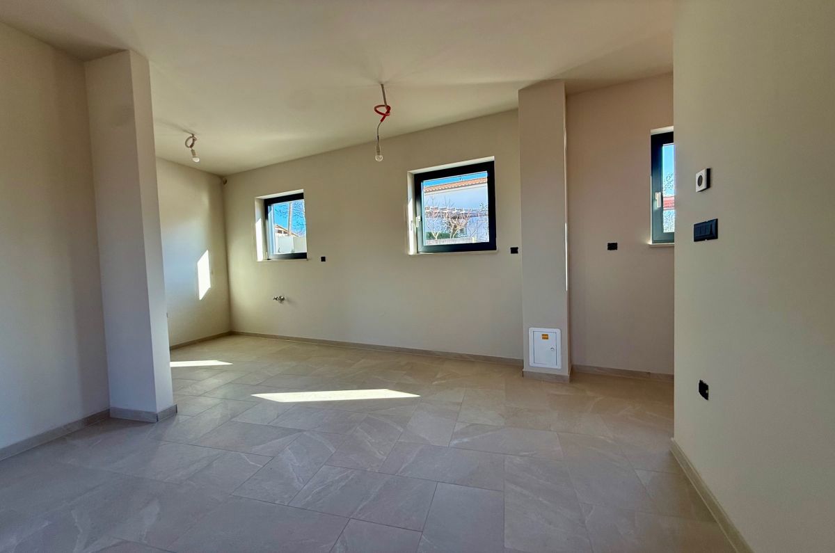 Appartamento, per la vendita, Omišalj, Croazia, 120 m2, 245.000,00 EUR