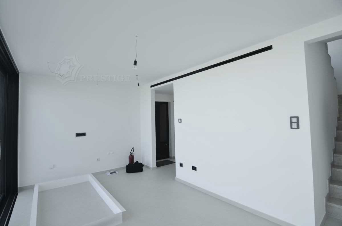 Casa, per la vendita, Malinska, Croazia, 160 m2, 1.100.000,00 EUR