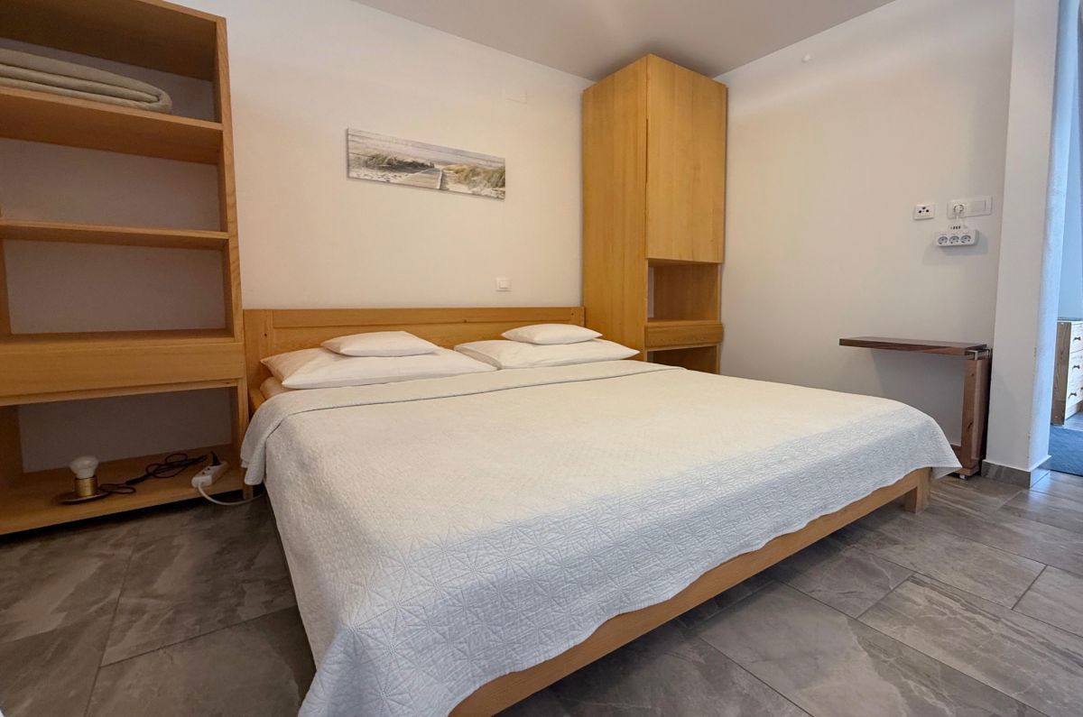 Appartamento, per la vendita, Omišalj, Croazia, 32 m2, 132.000,00 EUR