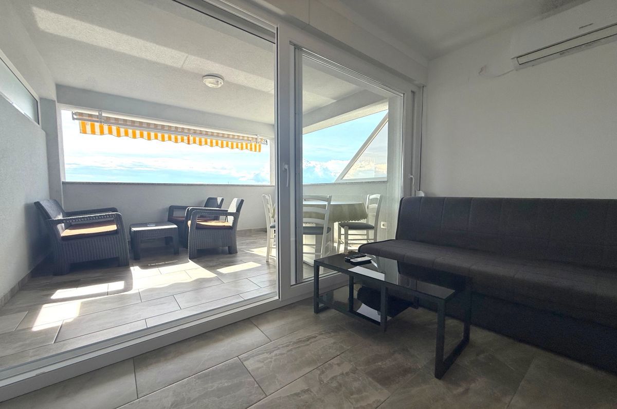 Appartamento, per la vendita, Omišalj, Croazia, 32 m2, 132.000,00 EUR