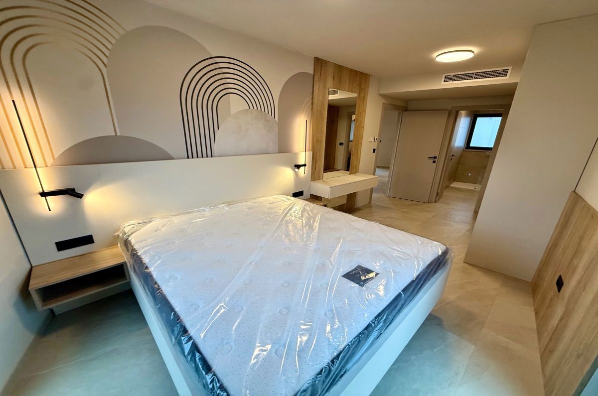 Appartamento, per la vendita, Omišalj, Croazia, 168 m2, 485.000,00 EUR