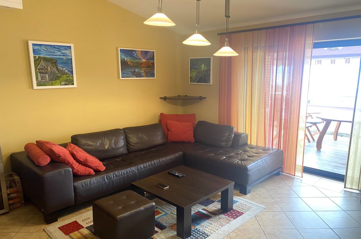 Appartamento, per la vendita, Malinska, Croazia, 83 m2, 279.000,00 EUR