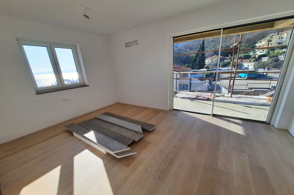 Appartamento, per la vendita, Abazzia, Croazia, 100 m2, 625.000,00 EUR