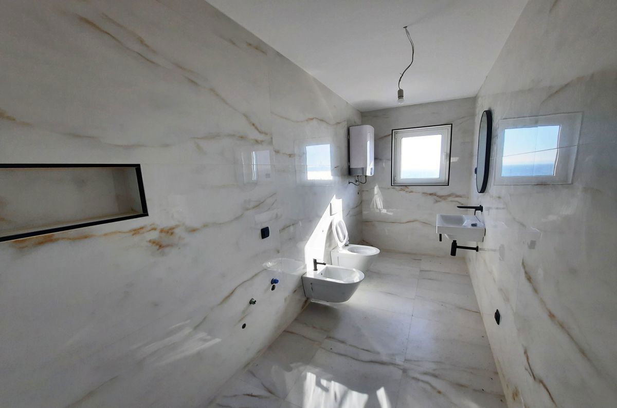 Appartamento, per la vendita, Abazzia, Croazia, 100 m2, 625.000,00 EUR