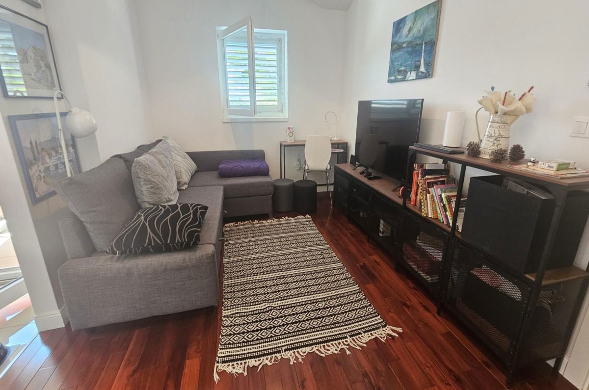 Appartamento, per la vendita, Malinska, Croazia, 90 m2, 370.000,00 EUR