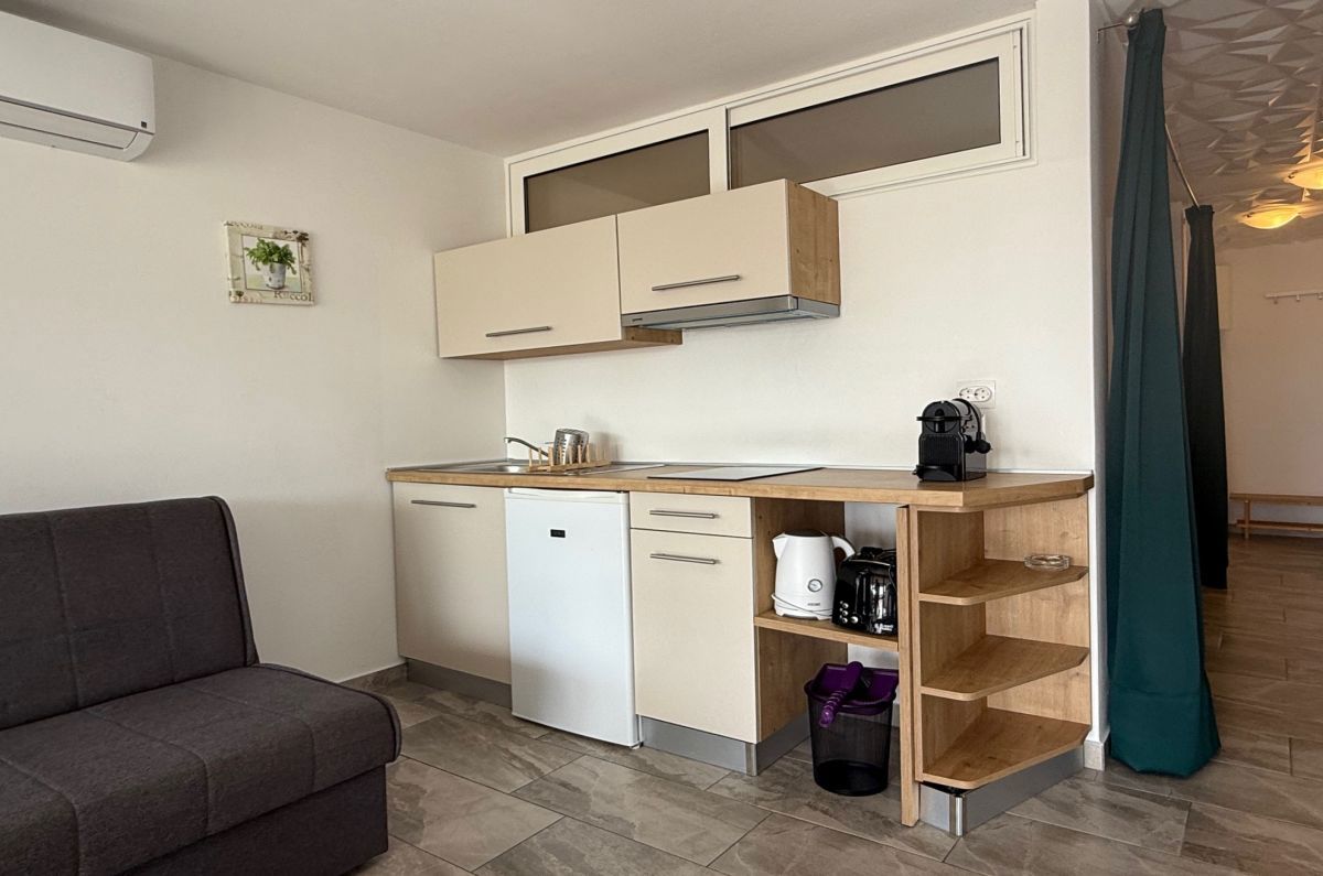 Appartamento, per la vendita, Omišalj, Croazia, 66 m2, 240.000,00 EUR