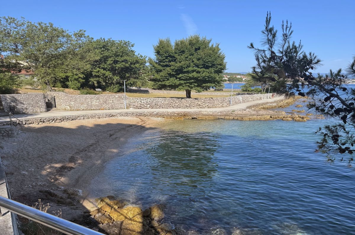 Appartamento, per la vendita, Malinska, Croazia, 60 m2, 352.000,00 EUR