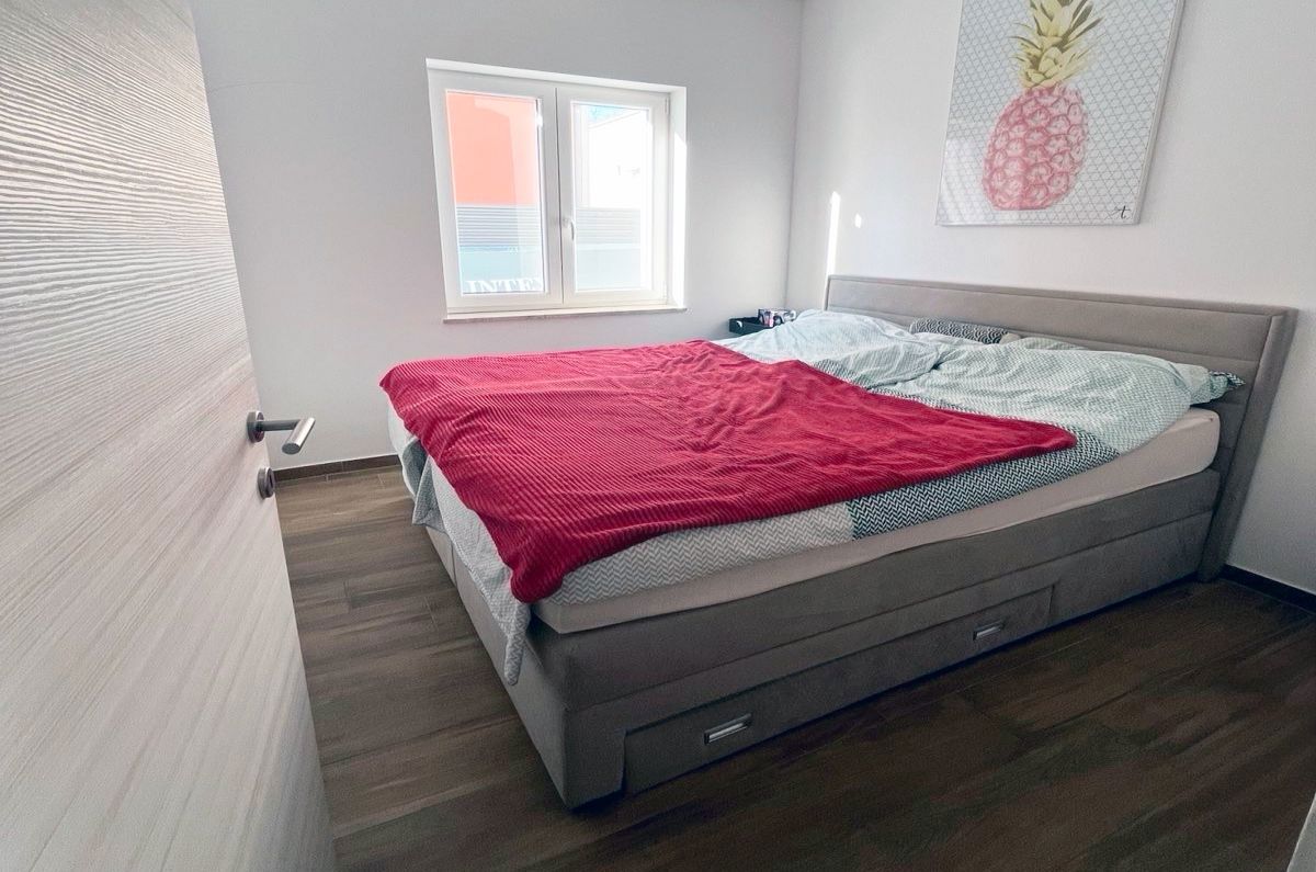 Appartamento, per la vendita, Malinska, Croazia, 60 m2, 352.000,00 EUR