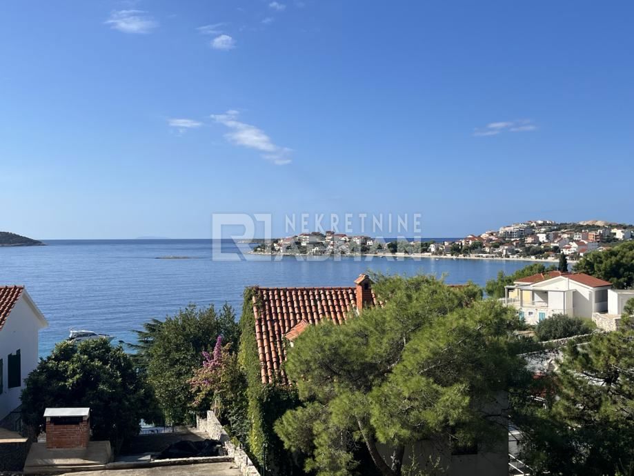  PIANO TERRA CON GIARDINO E VISTA Sevid, Marina, 56m2