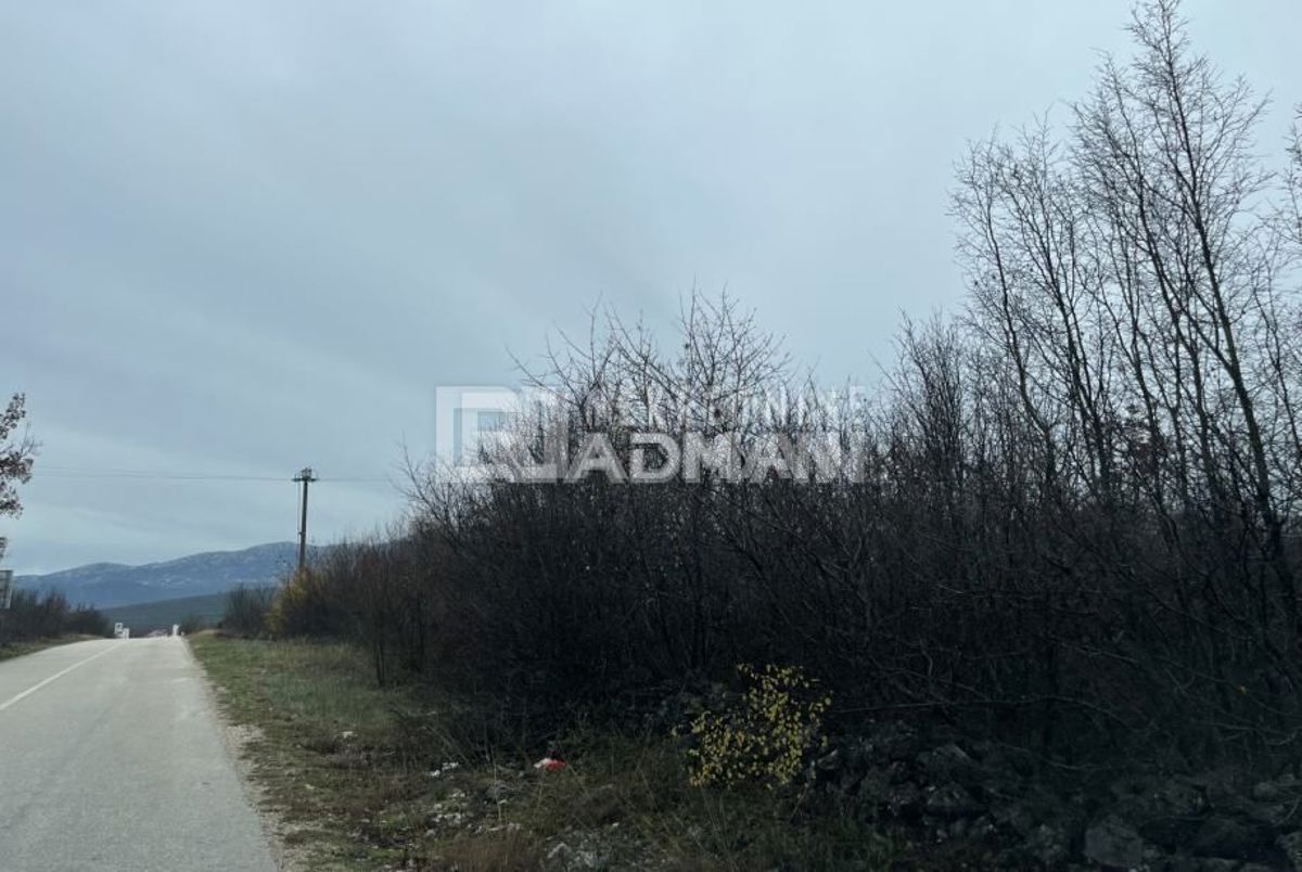 Terreno Ugljane, Trilj, 4.800m2