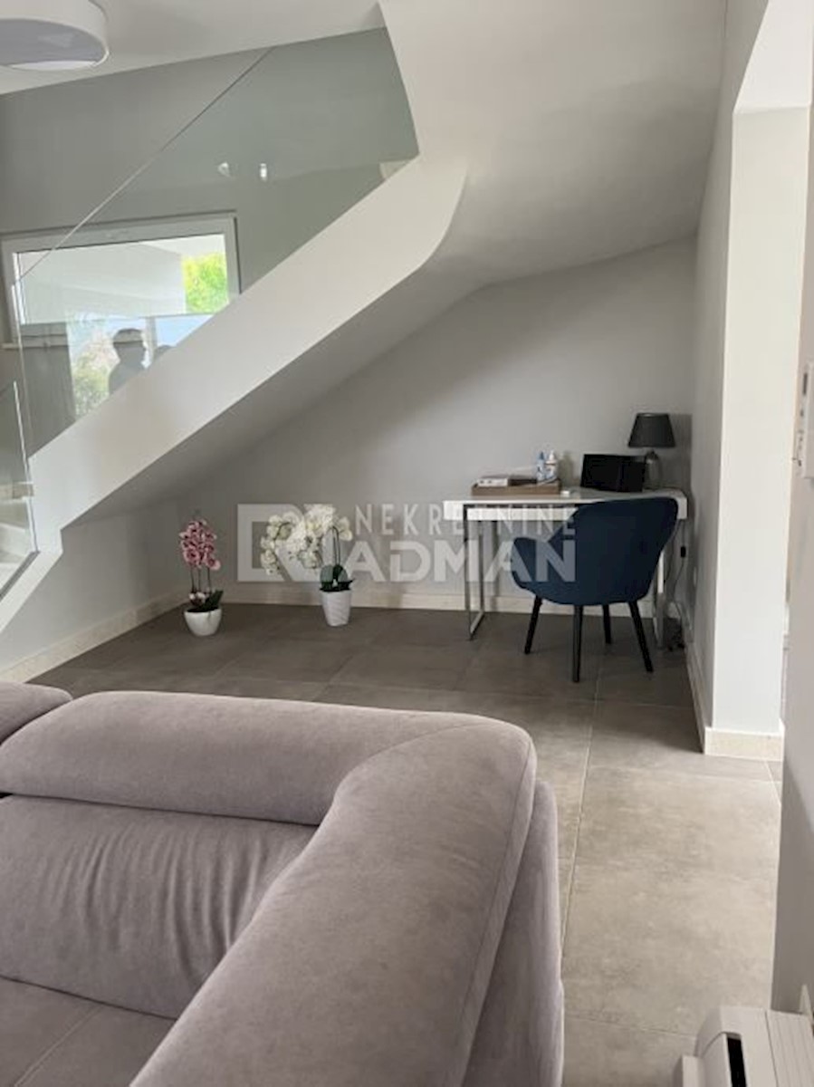 Casa Kaštel Kambelovac, Kaštela, 402m2
