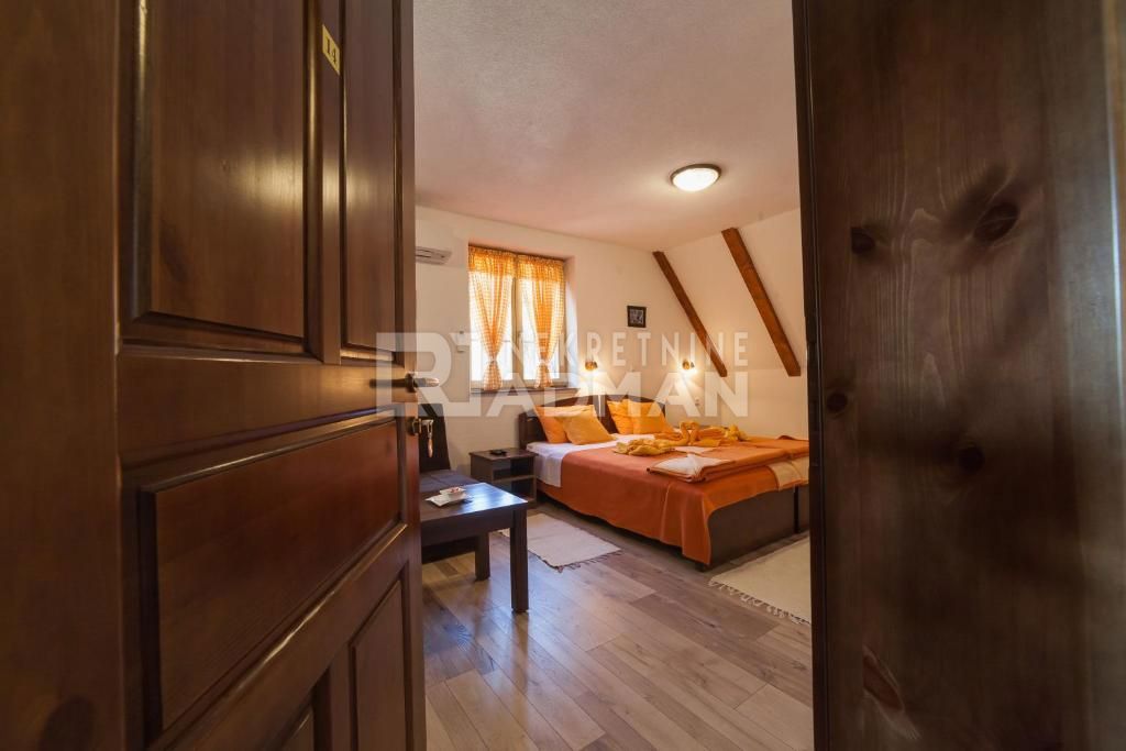 Casa Korenica, Plitvička Jezera, 360m2