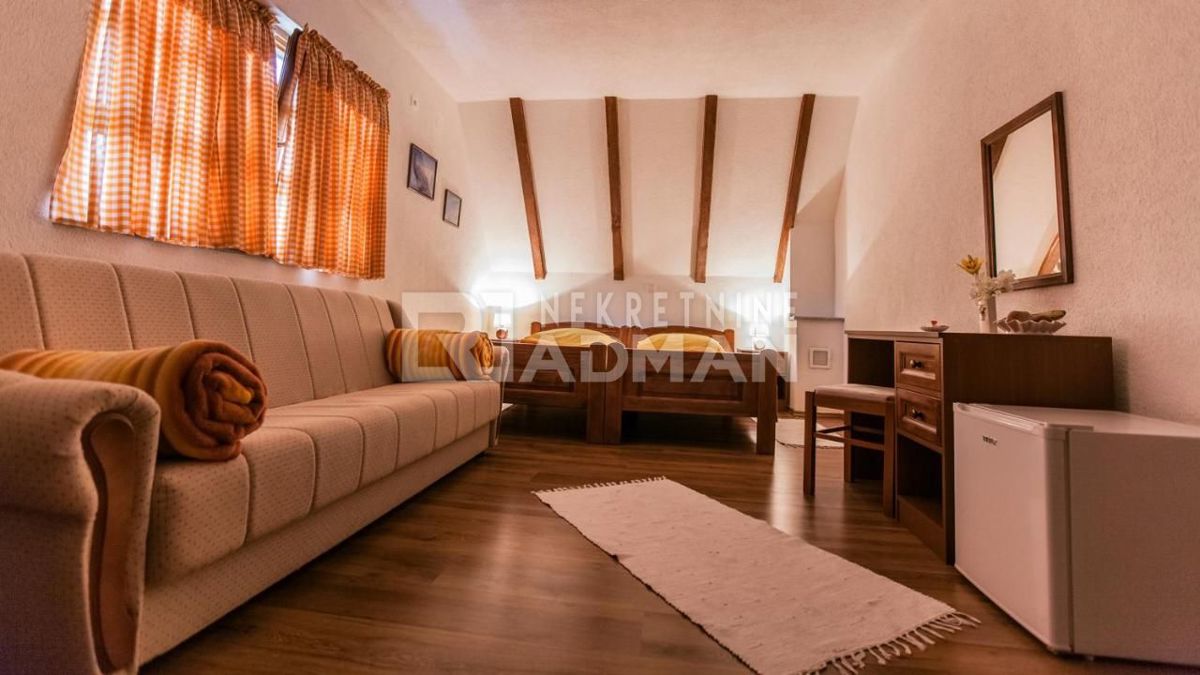 Casa Korenica, Plitvička Jezera, 360m2