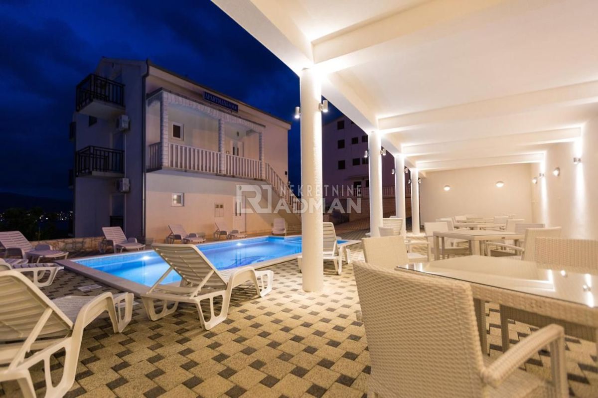 Casa Okrug Donji, Okrug, 3m2