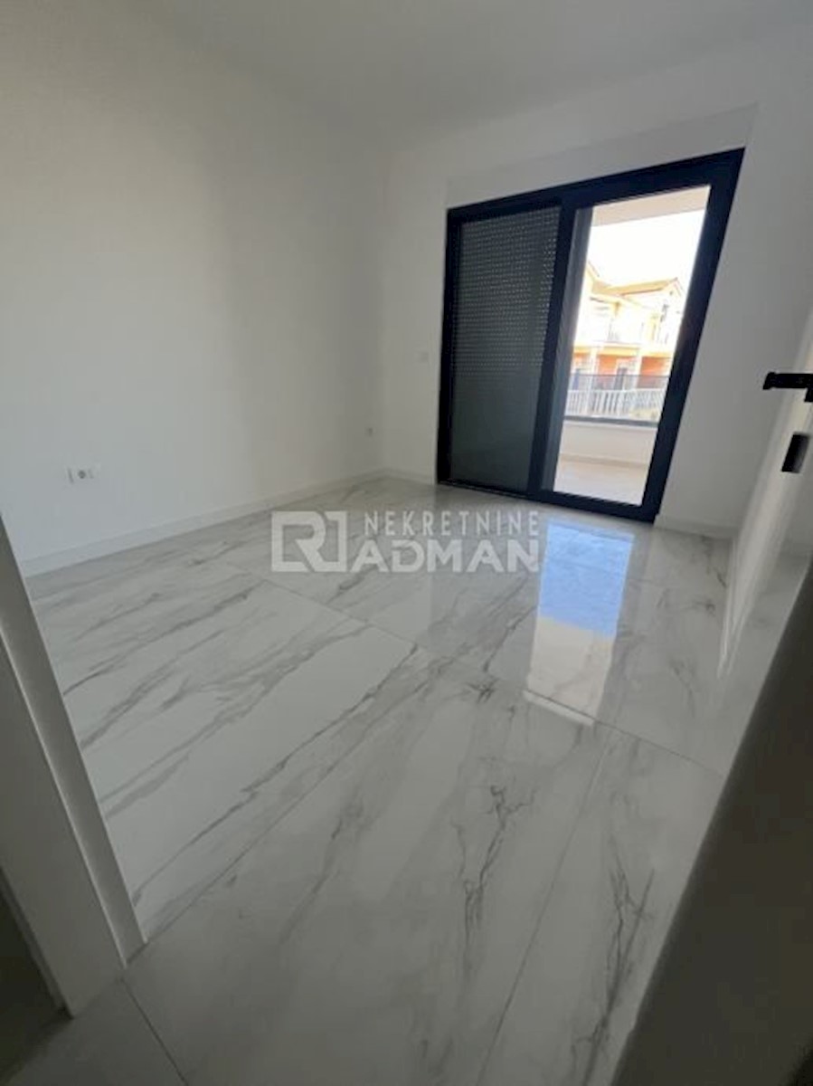 Appartamento Okrug Gornji, Okrug, 138m2