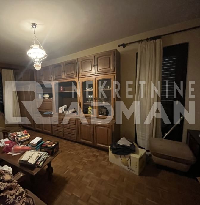 Appartamento Travarica, Trogir, 77m2