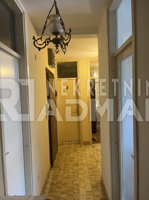 Appartamento Travarica, Trogir, 77m2