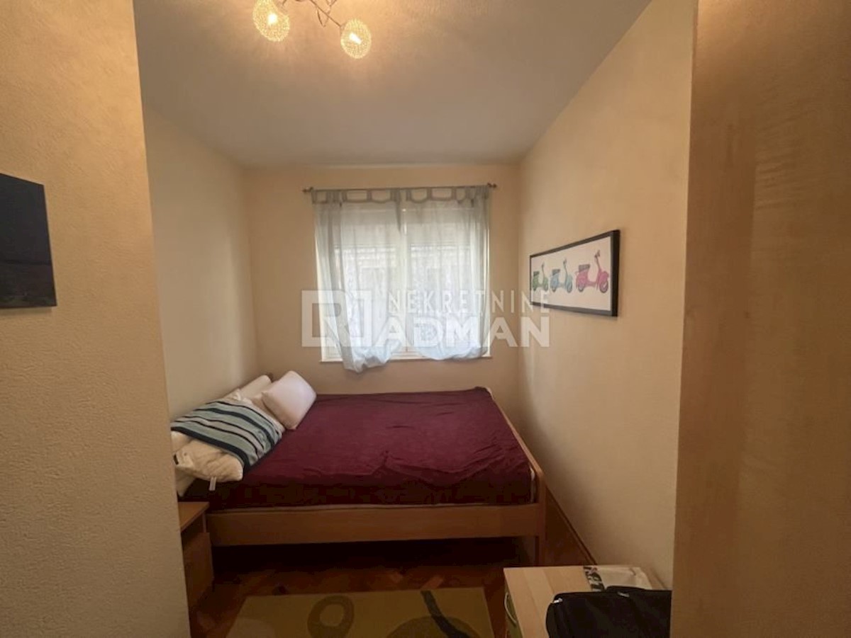 Appartamento Okrug Gornji, Okrug, 105m2