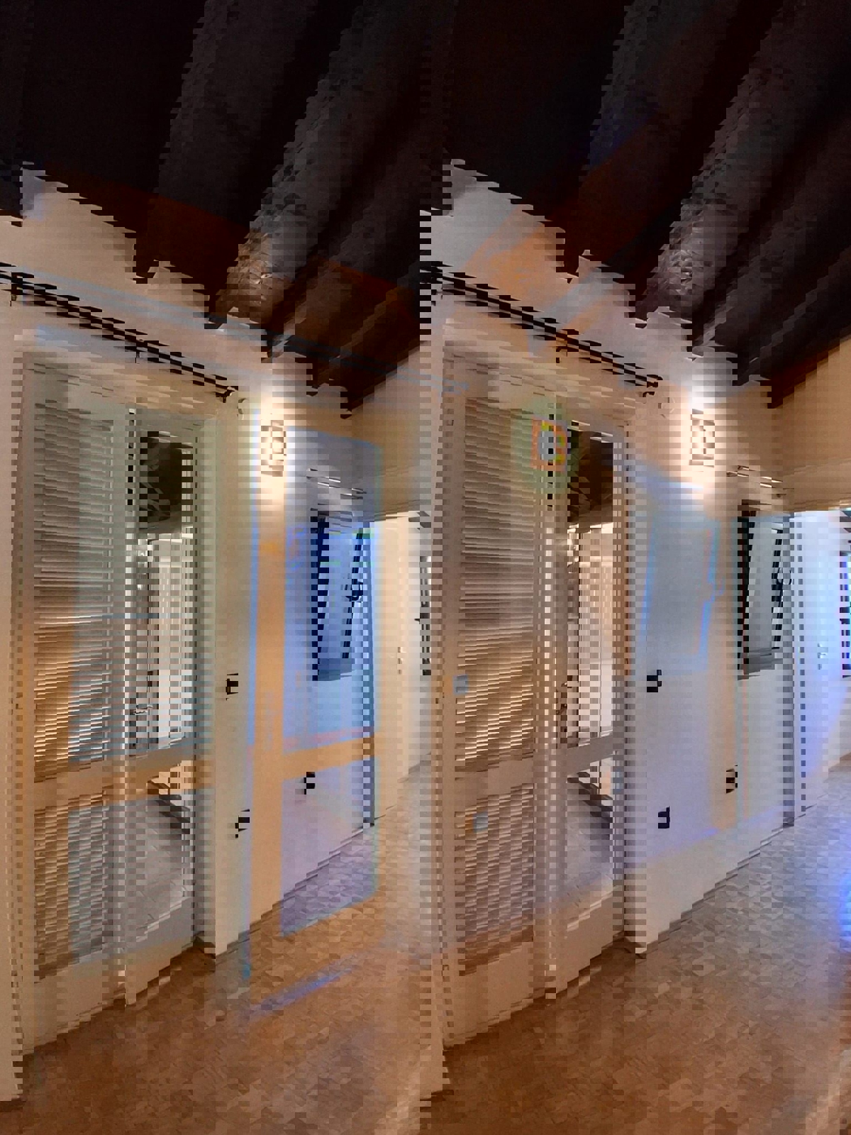  ČERVAR PORAT-CASA IN VENDITA  A 150 M DALLA SPIAGGIA