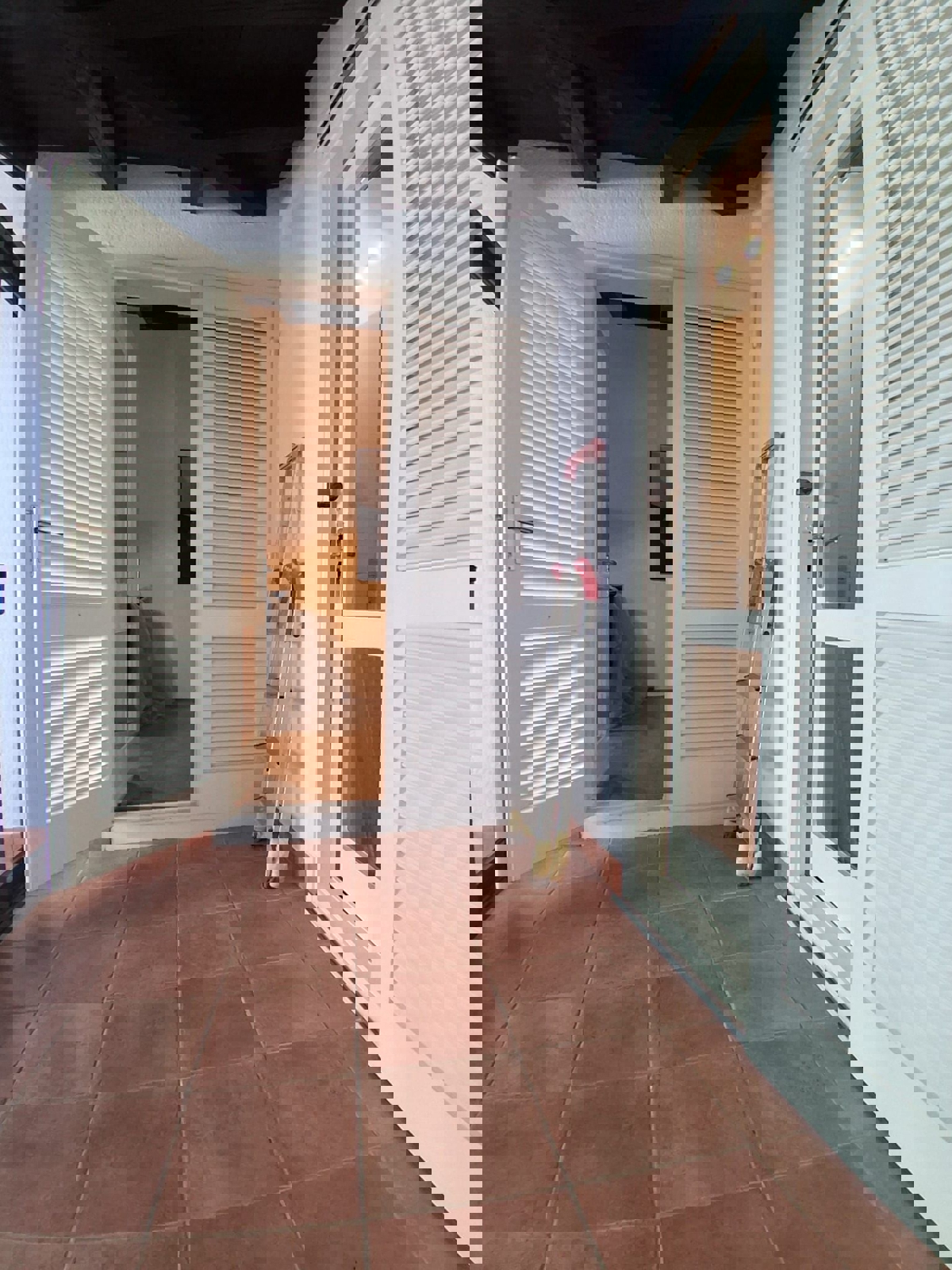  ČERVAR PORAT-CASA IN VENDITA  A 150 M DALLA SPIAGGIA