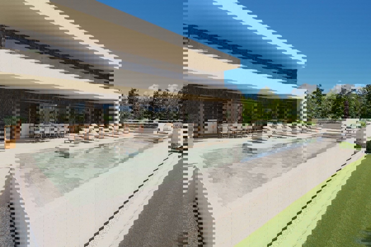  KAŠTELIR-LABINCI-VILLA DI LUSSO IN VENDITA