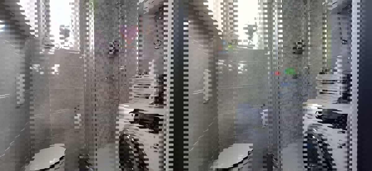 FUNTANA - MODERNO APPARTAMENTO CON GIARDINO IN VENDITA VICINO AL MARE