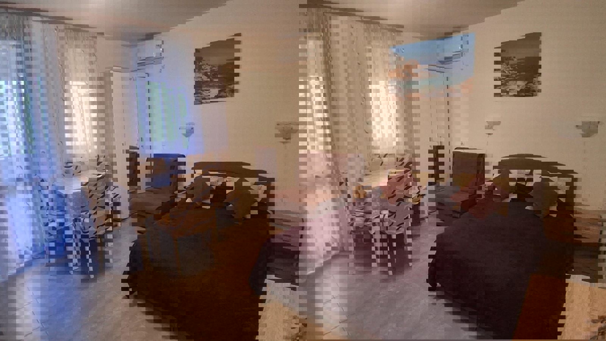 ČERVAR PORAT APPARTAMENTO RISTRUTTURATO IN VENDITA, 1° PIANO