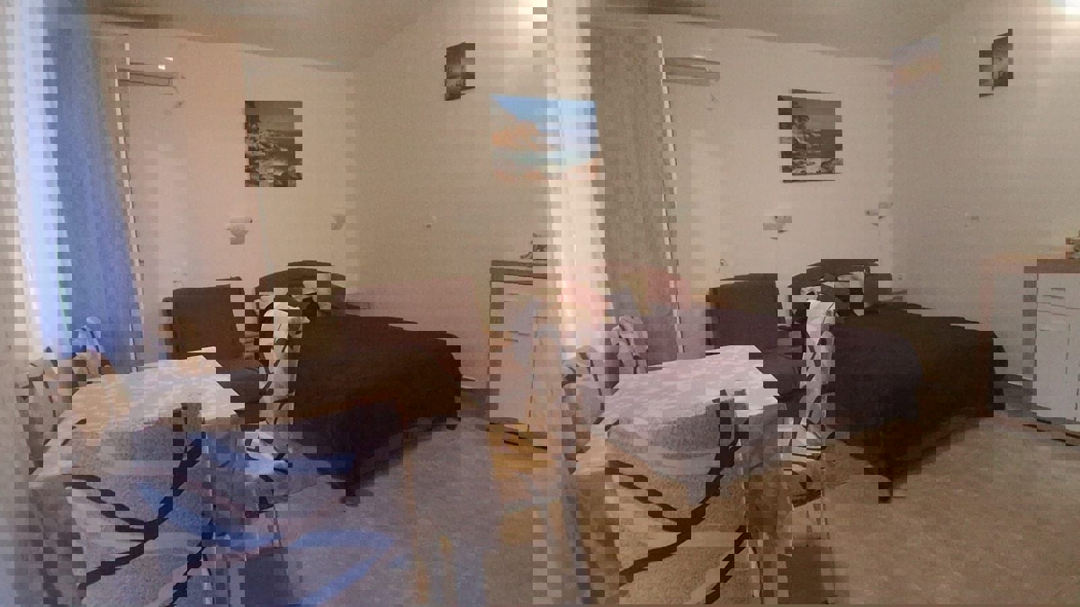 ČERVAR PORAT APPARTAMENTO RISTRUTTURATO IN VENDITA, 1° PIANO