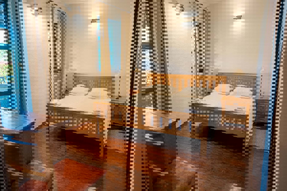 ESCLUSIVA - SVETI LOVREC - HERAKI - CASA IN PIETRA CON PISCINA IN VENDITA