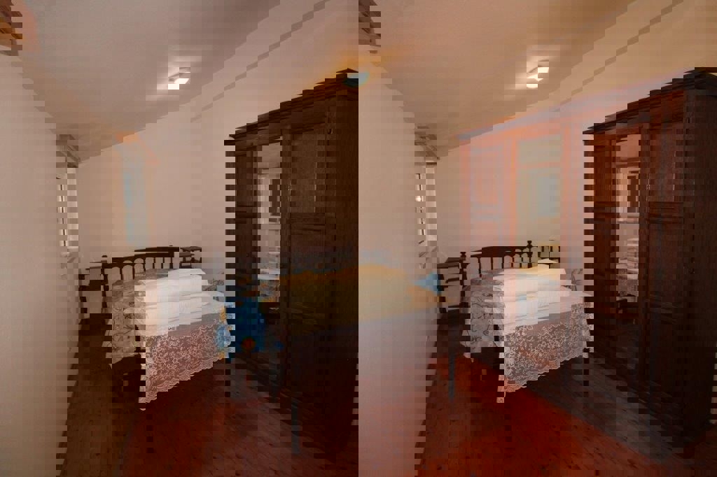 PARENZO-TENUTA IN PIETRA  VICINO A PARENZO E AL MARE