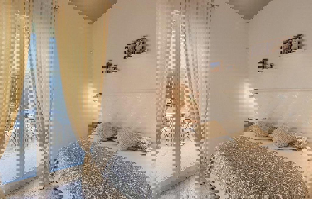 PARENZO-BELLISSIMA VILLA AL PIANO TERRA CON PISCINA IN VENDITA