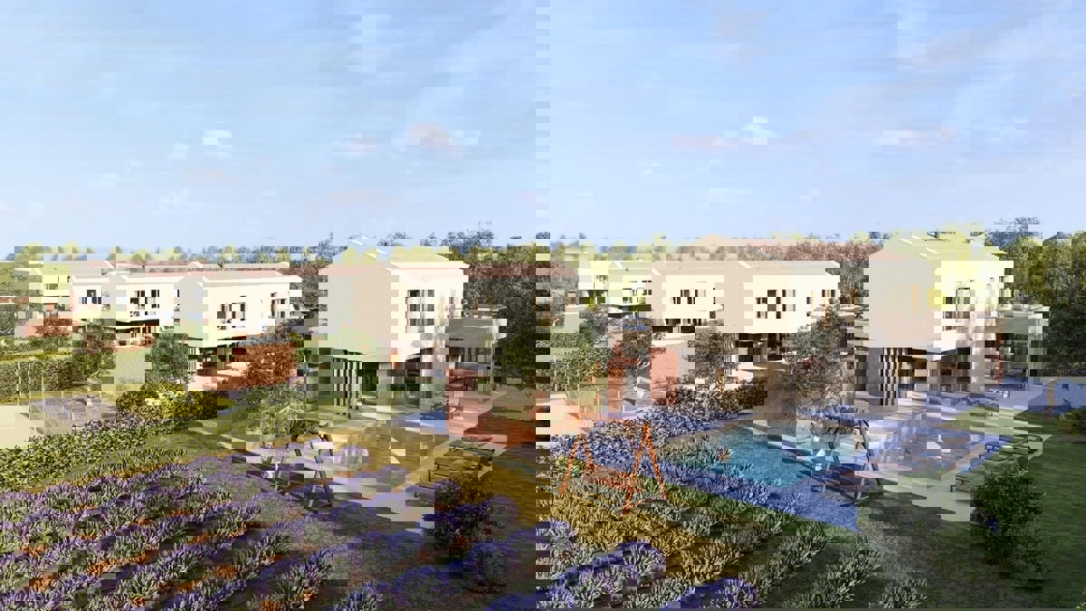 LABIN - VILLE IN COSTRUZIONE CON PISCINA IN VENDITA