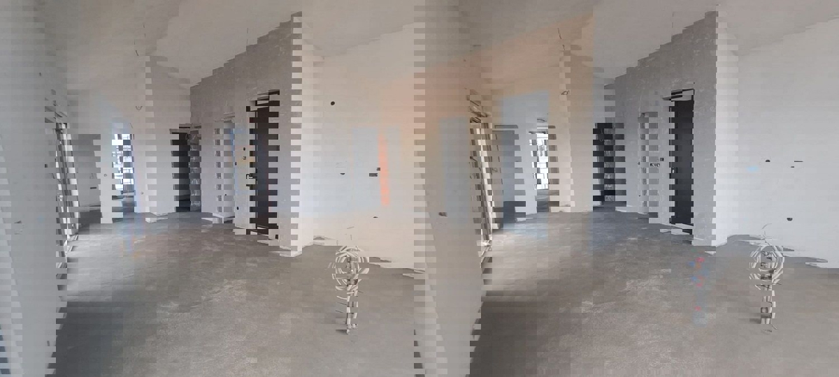 PARENZO-VILLA CON PISCINA E VISTA MARE