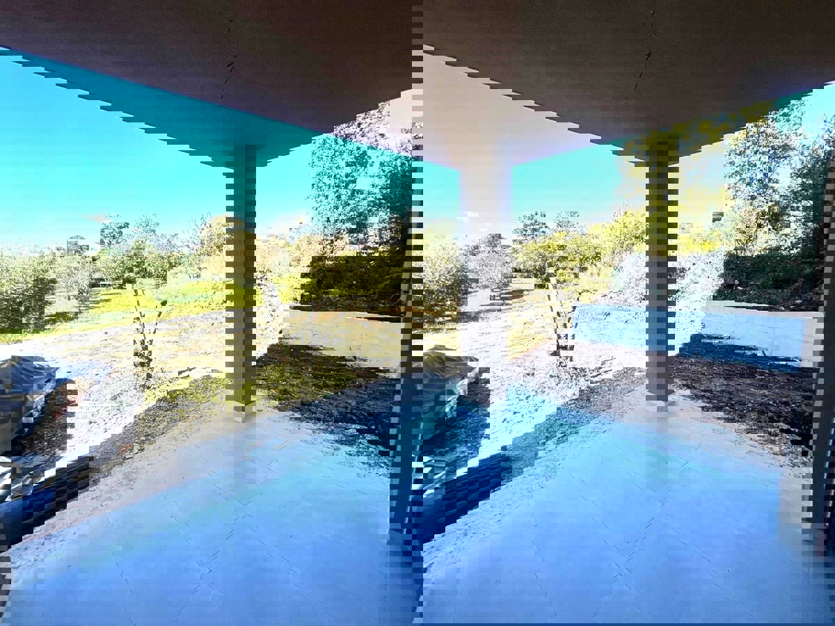 DINTORNI DI PARENZO - APPARTAMENTI IN COSTRUZIONE A 1 KM DAL MARE CON ASCENSORE