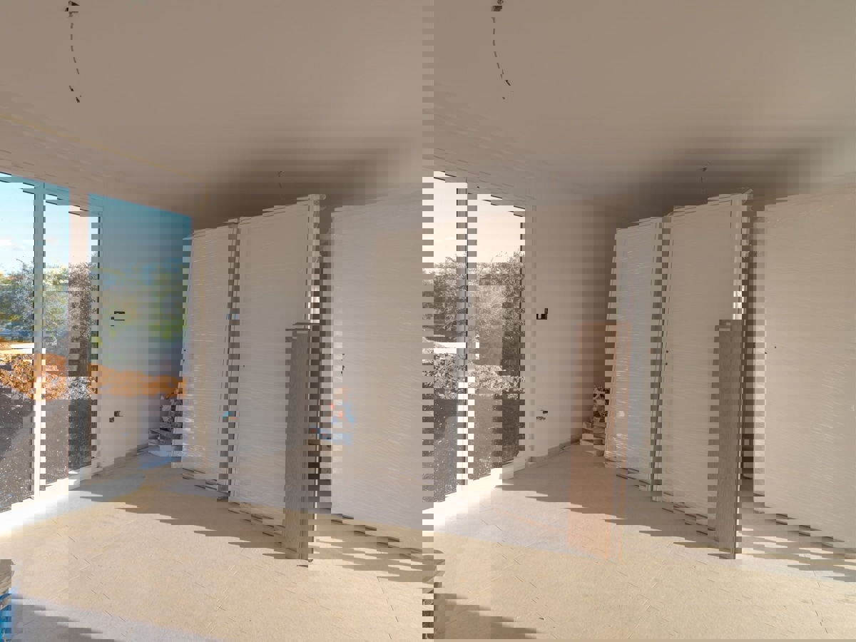 DINTORNI DI PARENZO - APPARTAMENTI IN COSTRUZIONE A 1 KM DAL MARE CON ASCENSORE