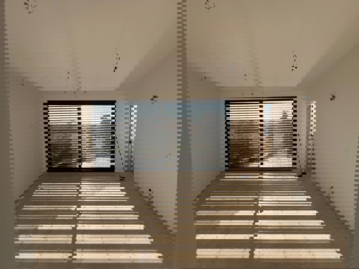 TAR-VABRIGA- VENDESI APPARTAMENTO CON TERRAZZO IN NUOVA COSTRUZIONE