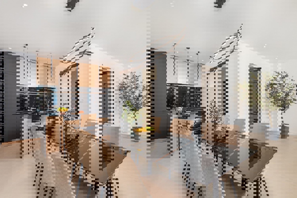 MOŠĆENIČKA DRAGA - VILLA IN POSIZIONE UNICA IN VENDITA