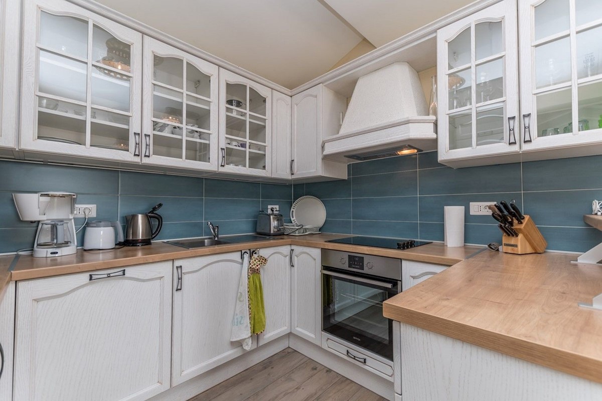 DINTORNI PARENZO - CASA MEDITERRANEA CON PISCINA IN VENDITA