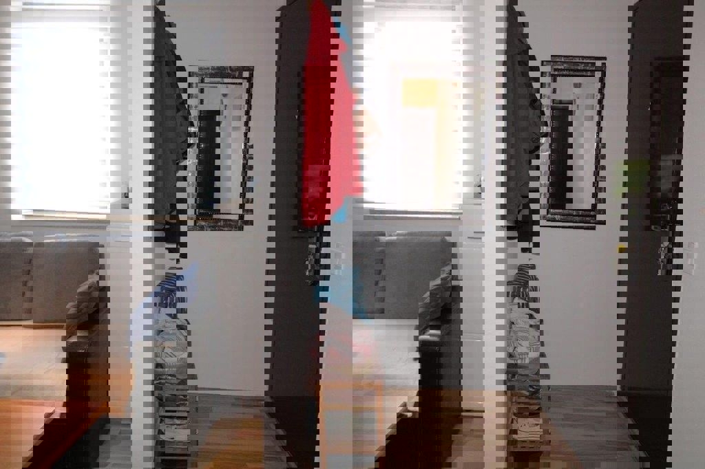 PARENZO 2 KM - APPARTAMENTO AL PIANO TERRA IN VENDITA