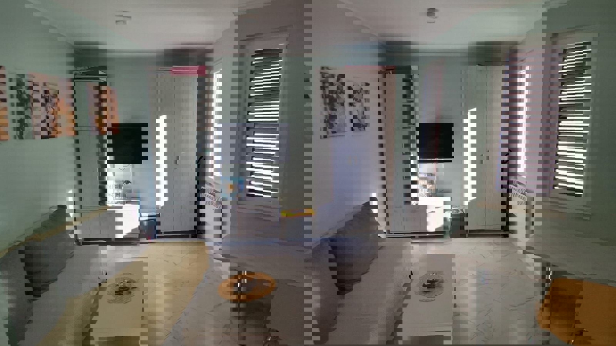 ČERVAR PORAT-APPARTAMENTO AL 1. PIANO IN VENDITA