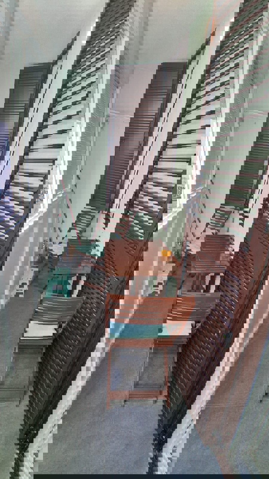 ČERVAR PORAT-APPARTAMENTO AL 1. PIANO IN VENDITA