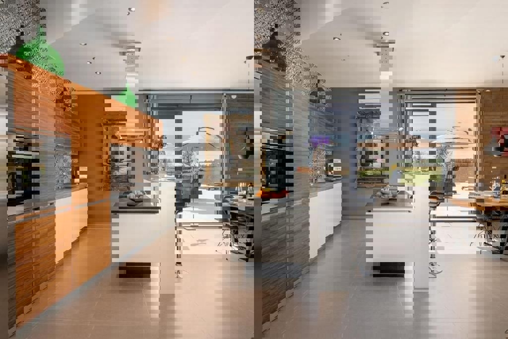 PARENZO-VILLA DI LUSSO SU UN AMPIO GIARDINO