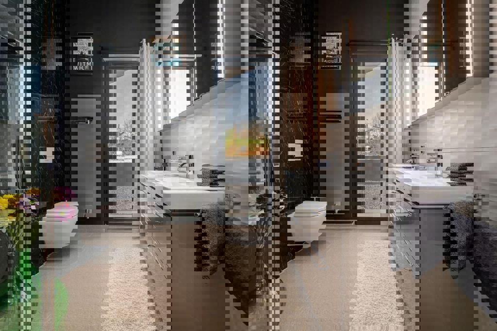 PARENZO-VILLA DI LUSSO SU UN AMPIO GIARDINO