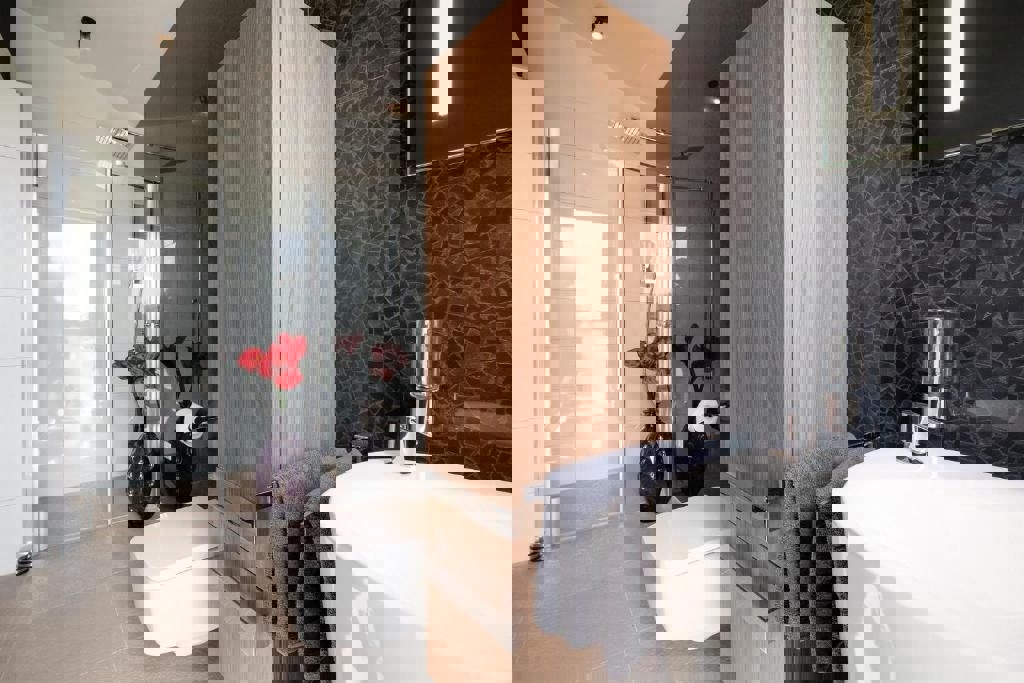 PARENZO-VILLA DI LUSSO SU UN AMPIO GIARDINO